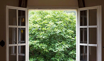 整木定制裝修完如何去除甲醛味道？